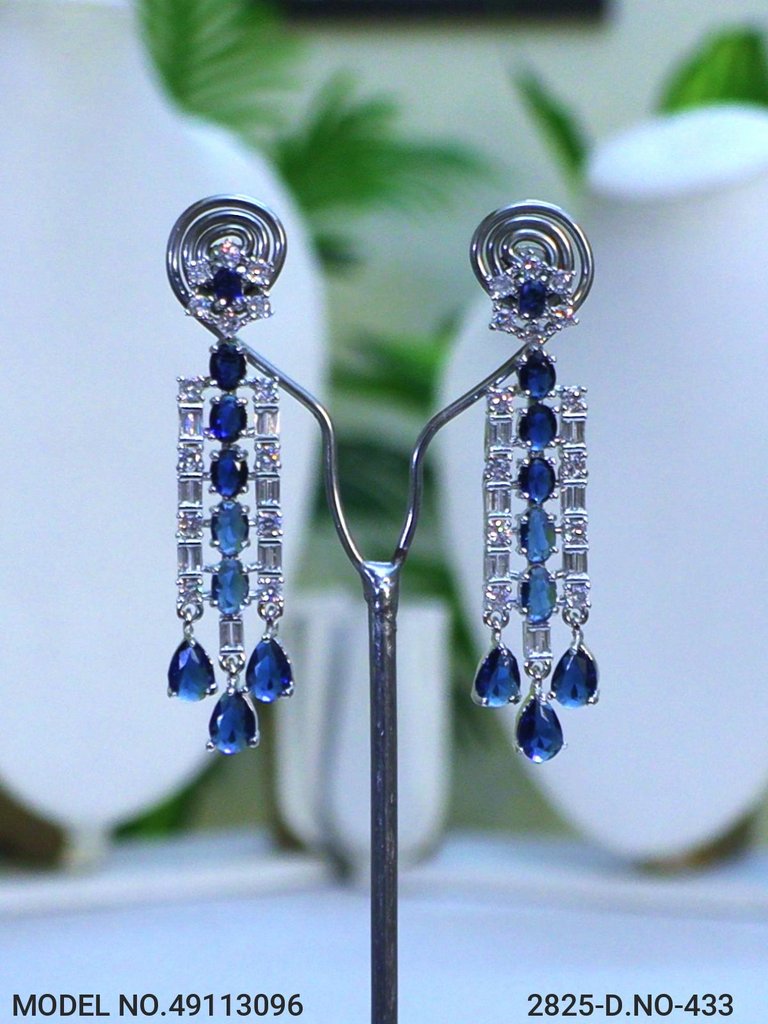 Classical Yet Trendy | Jewelry Set