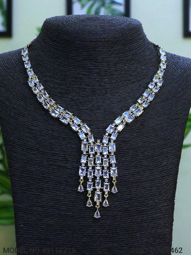 Classic Pattern | Fine Fashion Jewelry