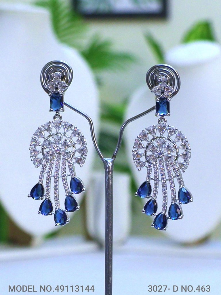 eye catchy Necklace set