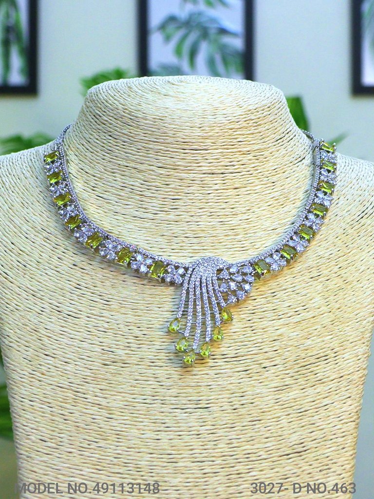 Classic Cz Jewelry Set with Earrings