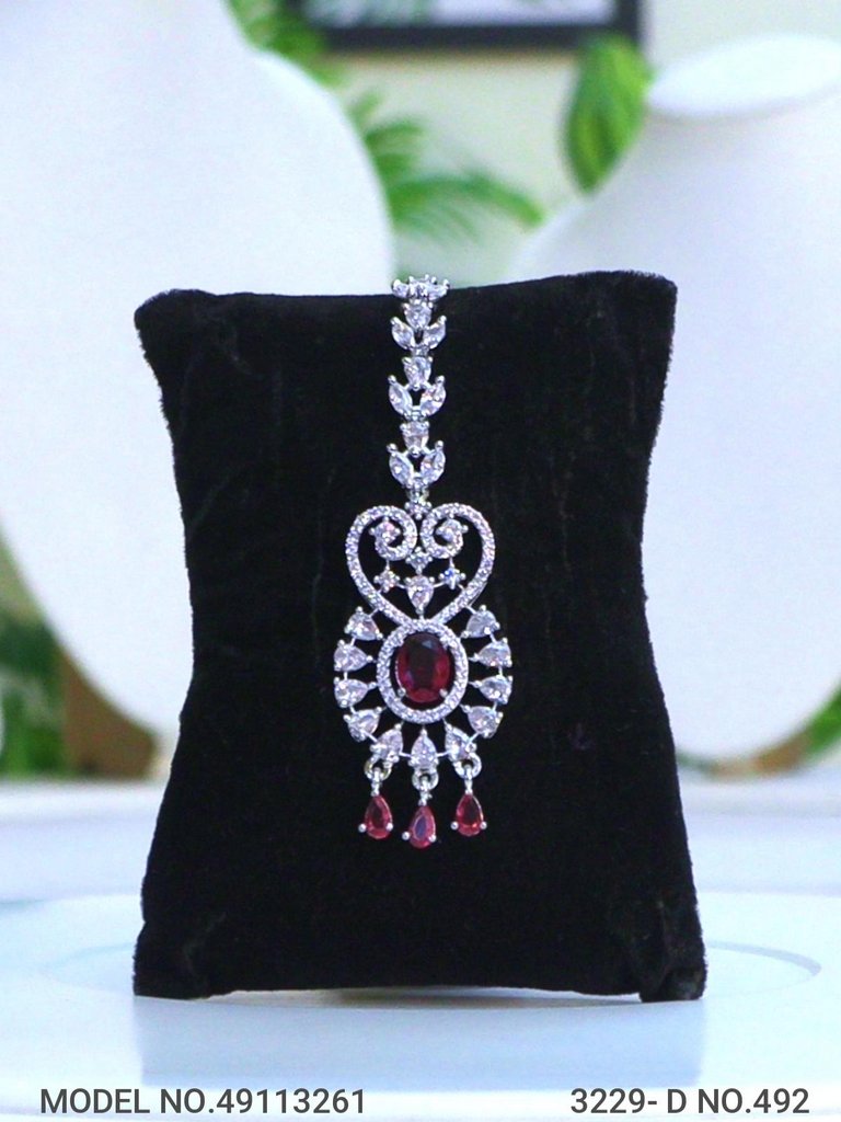 Classical Yet Trendy | Jewelry Set