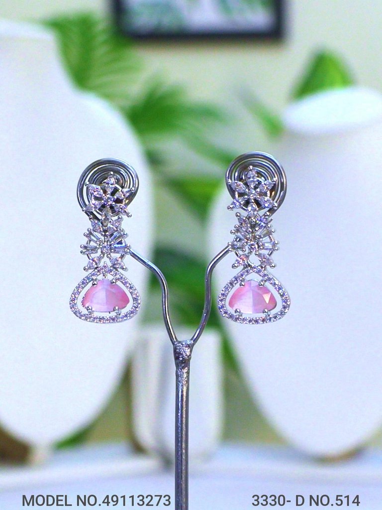 Best Set to be gifted to a Woman