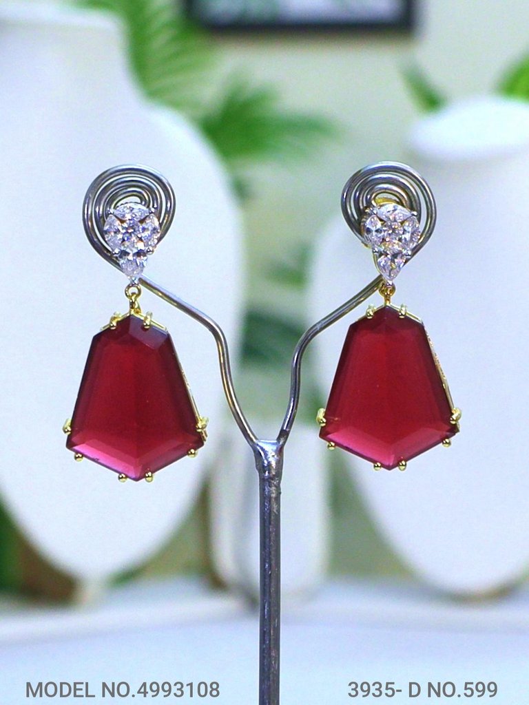 Wedding Jewelry for Trendy Women