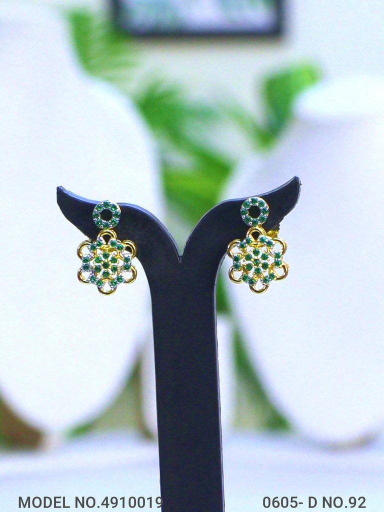 Original Cubic Zircon | Classic Pendant Set