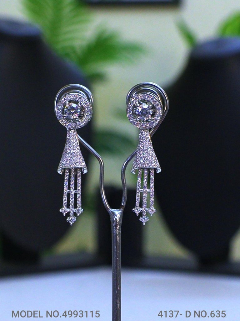 Traditional yet Trendy Design | Ideal for your Parties !