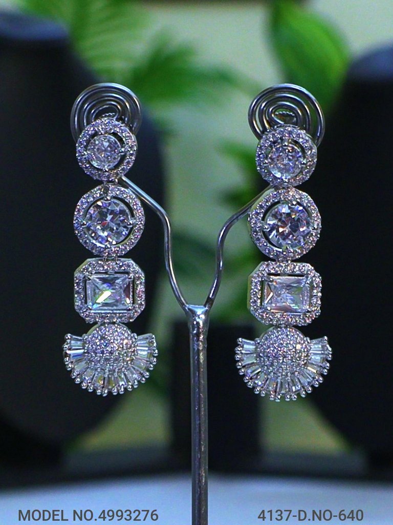Traditional Design | American Diamond Jewelry Set