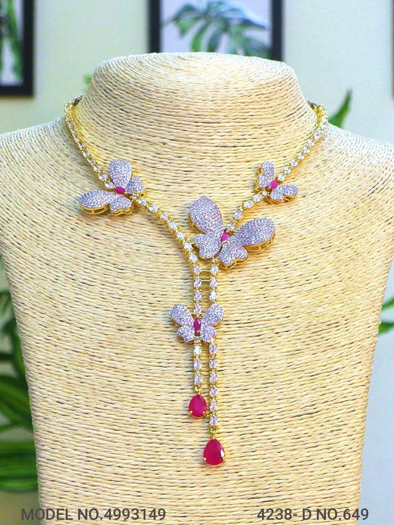 Gift Necklace Set in CZ