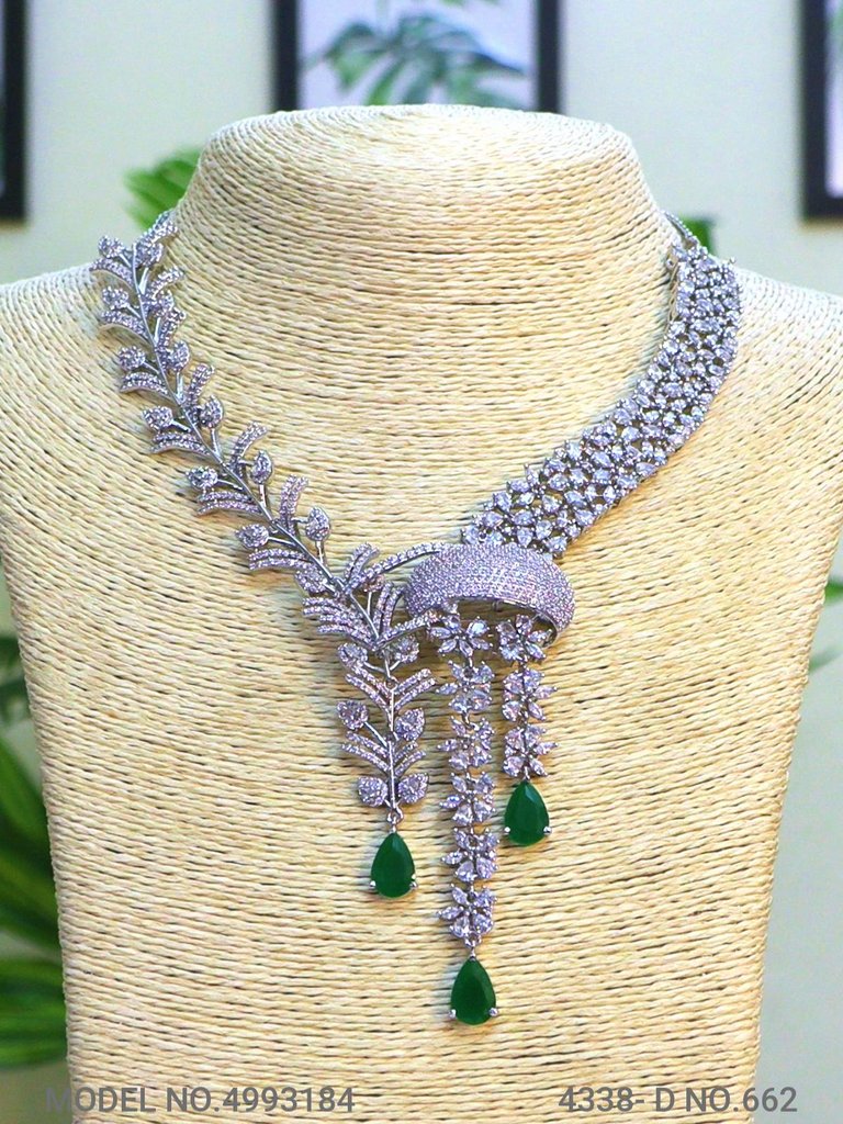 Wholesale Traditional Necklace Set