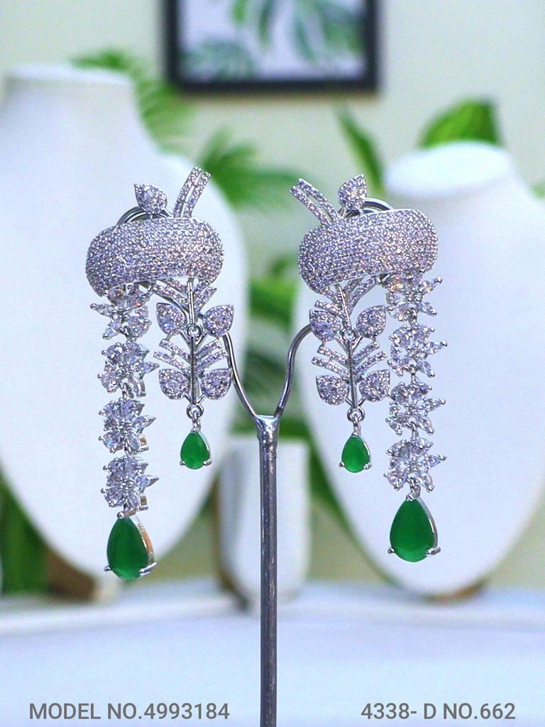 Wholesale Traditional Necklace Set