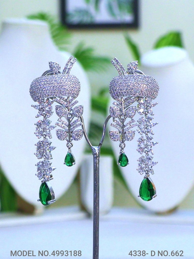 Traditional yet Trendy Design | Ideal for your Parties !