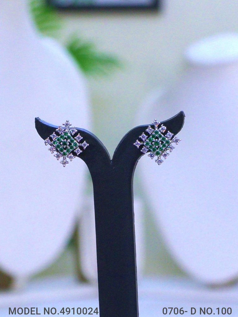 Unique Pendant Craftsmanship