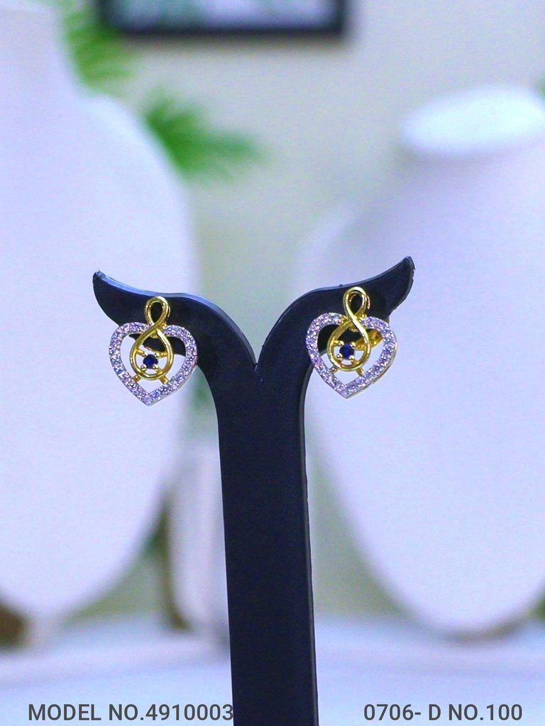 Cz Pendant | Traditional Trendy Gift Ideas