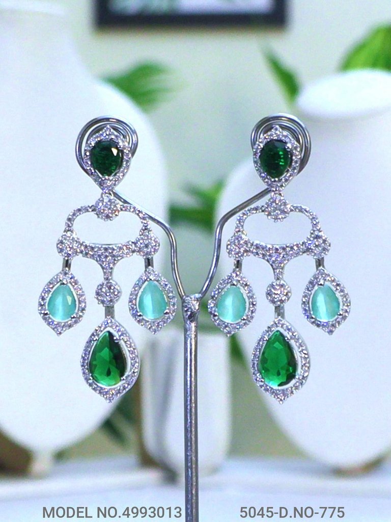 Original Zircon Necklace Set