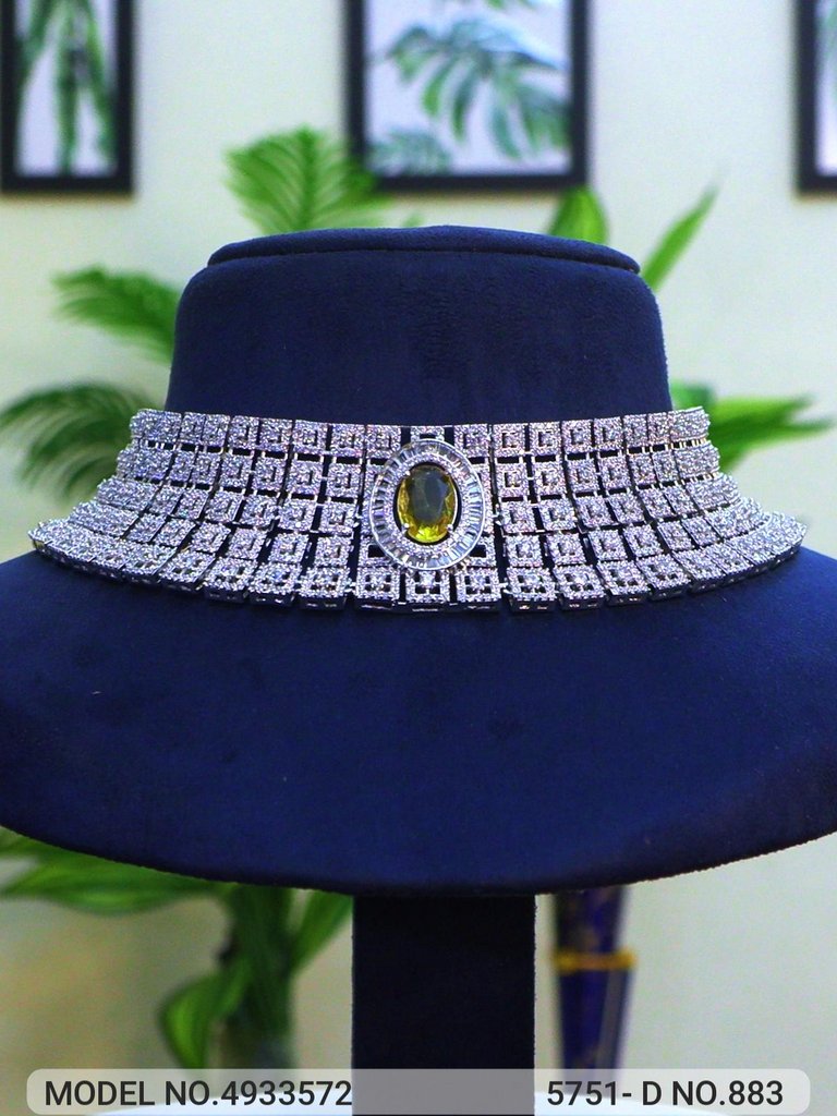 Choker Necklace Set for Weddings