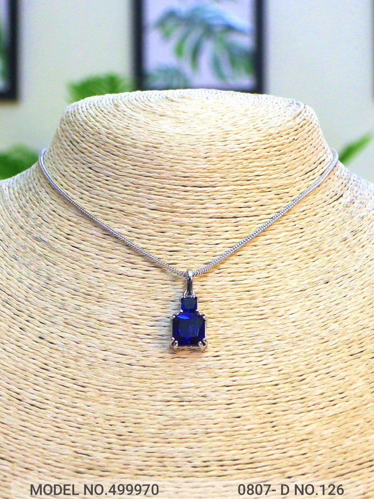 Diamond Replica Pendant Set |