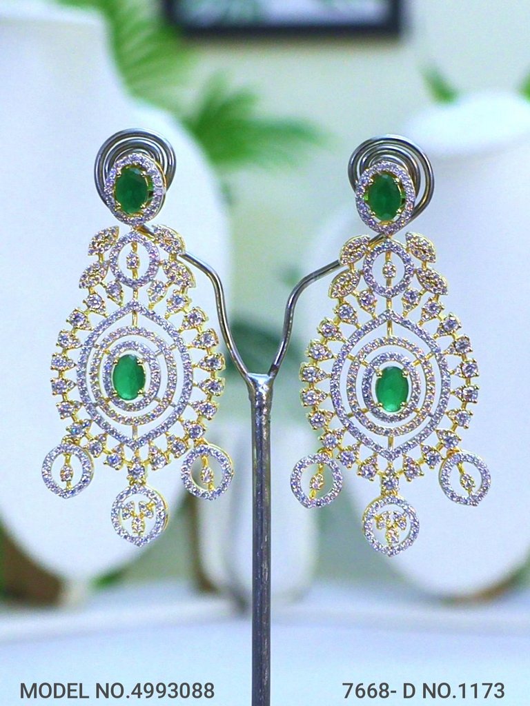 Bridesmaid Necklace Set for Traditional Weddings