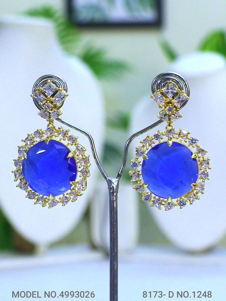 Traditional American Diamond Set