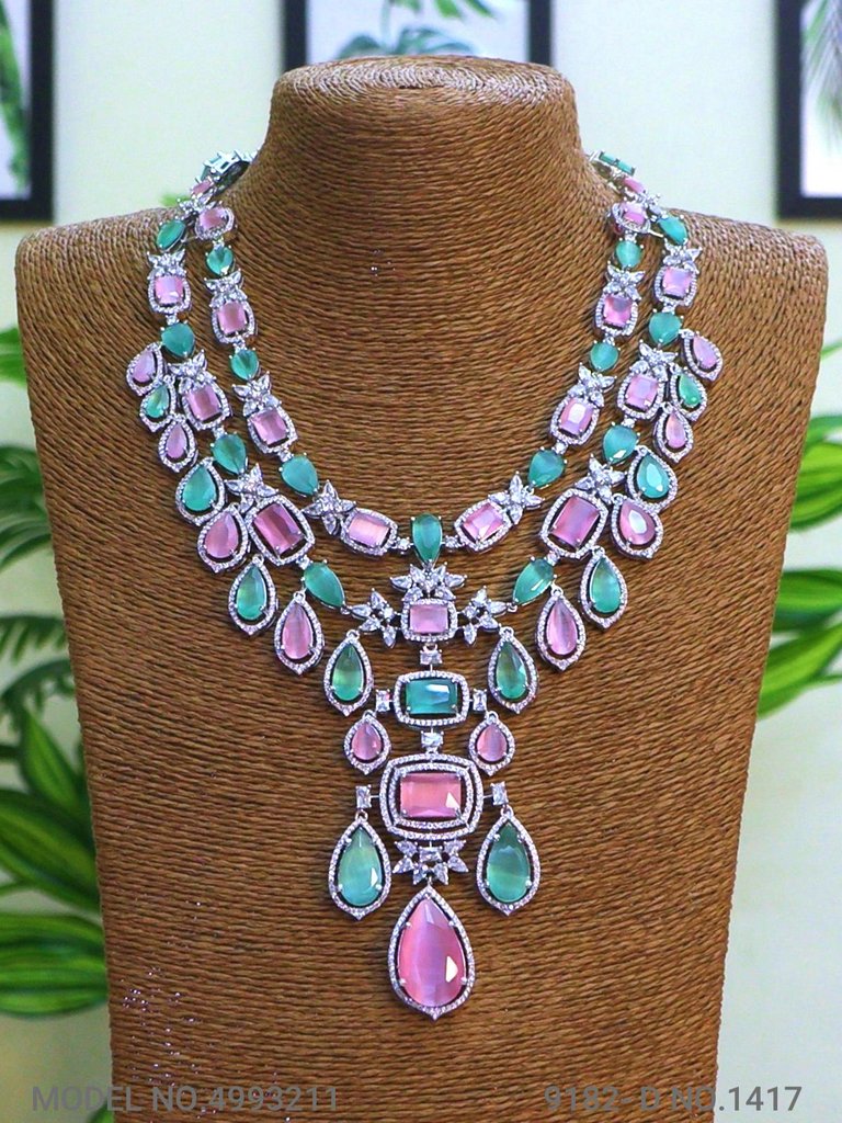 When Glamour meets Art !