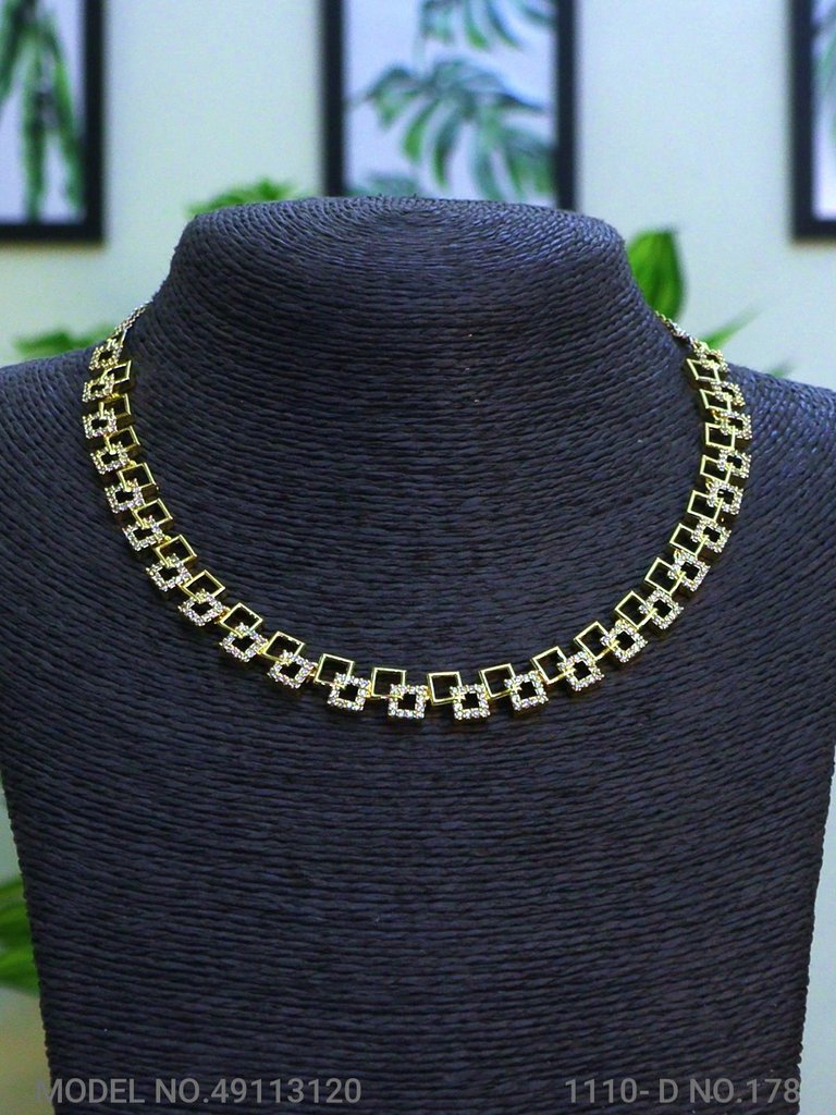 Imitation Jewelry | International Quality