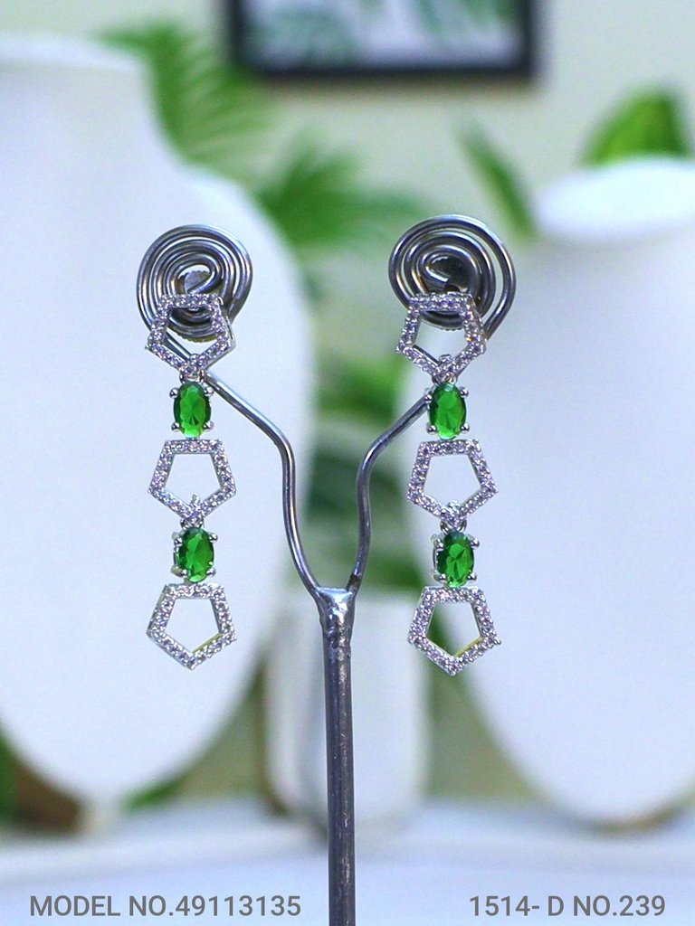 Fine Fashion Jewelry
