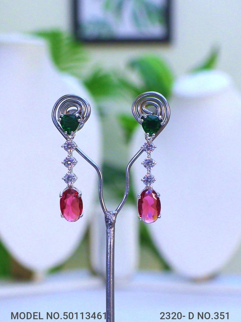 Light weighted CZ Necklace Set
