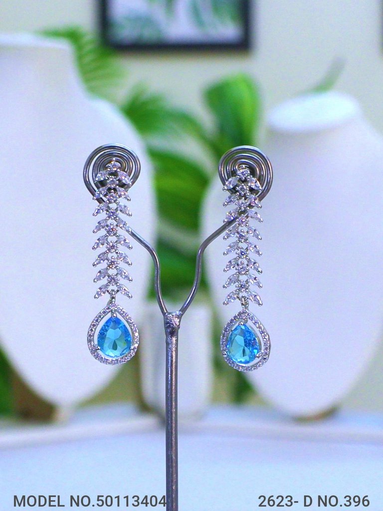 Classic Pattern | Fine Fashion Jewelry