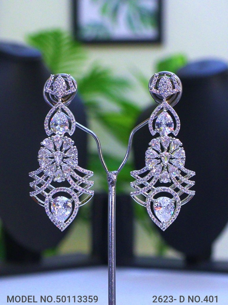 A necklace Set for all Occasions !