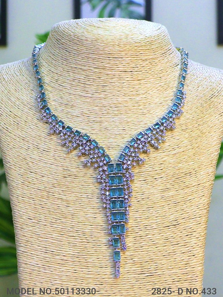 Best Set to be gifted to a Woman