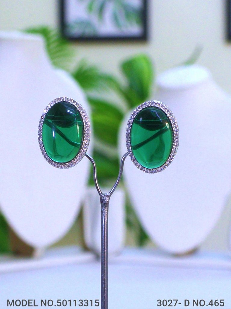 Ideal Gift for a Woman | Cz Set