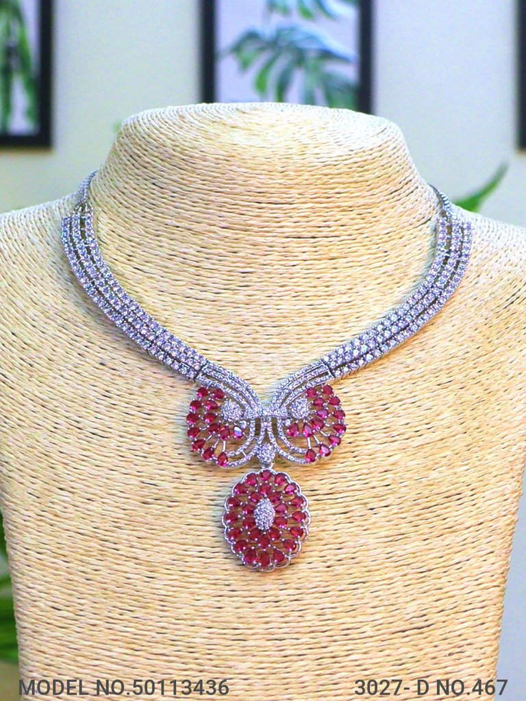 Classic Modern Day Gift Jewelry for Women