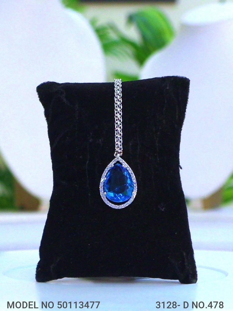 Classic Modern Day Gift Jewelry for Women