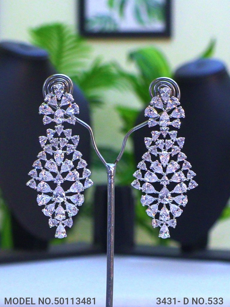 Imitation Jewelry | International Quality