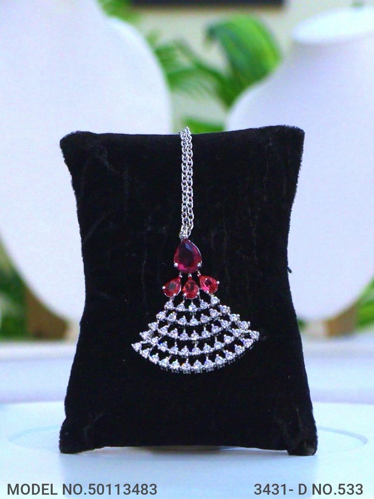 Be a Showstopper in your Party !