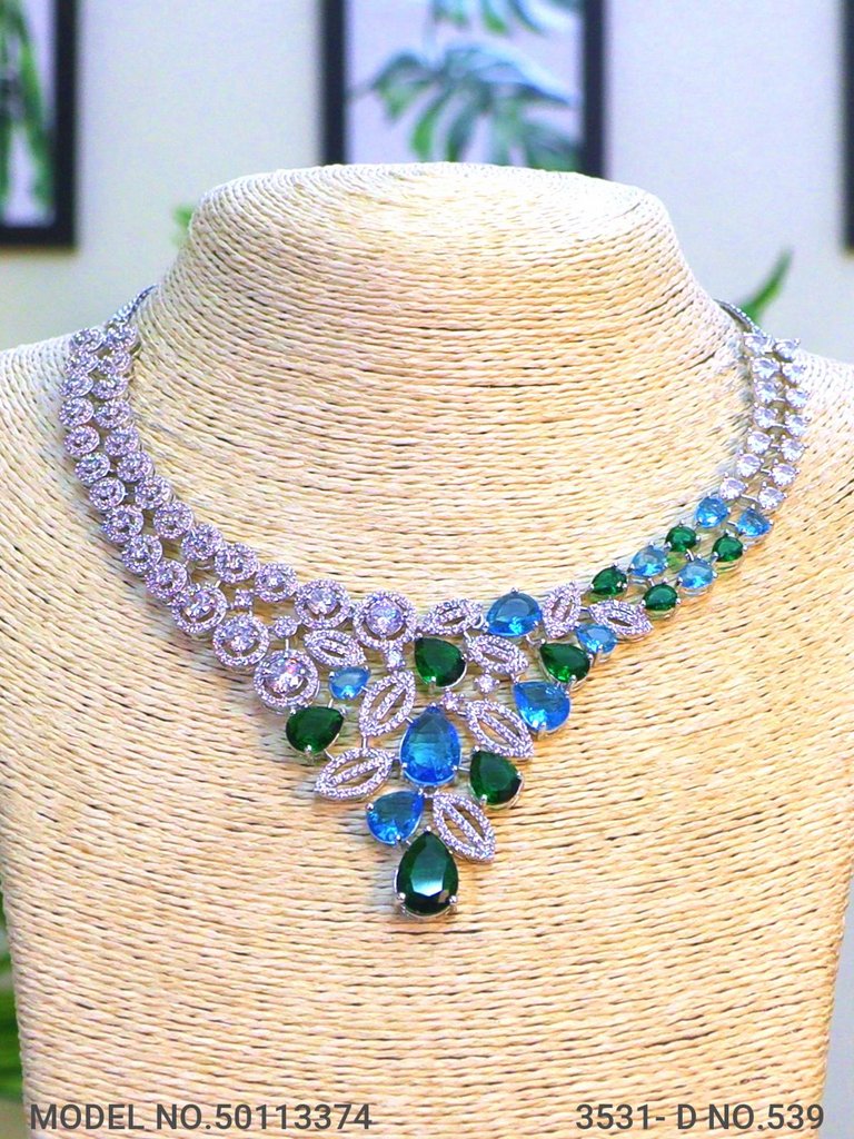 Wholesale Classic Necklace Set