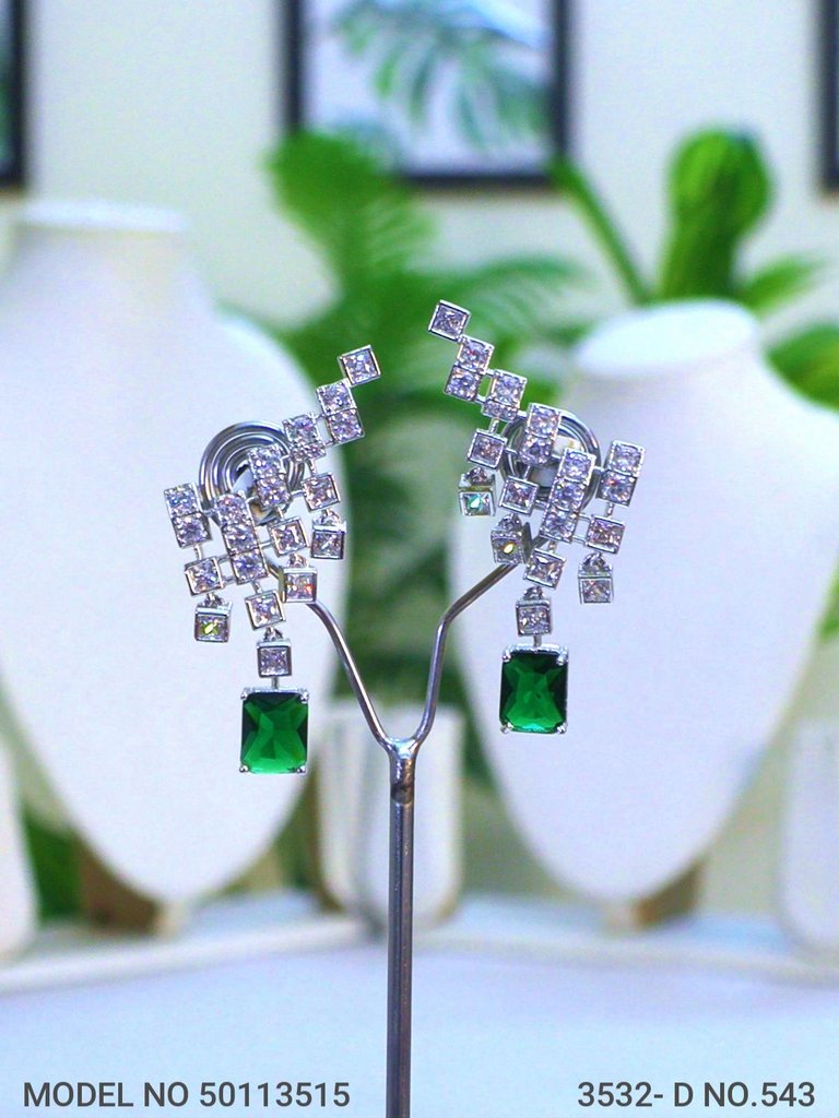 Ideal Gift for a Woman | Cz Set