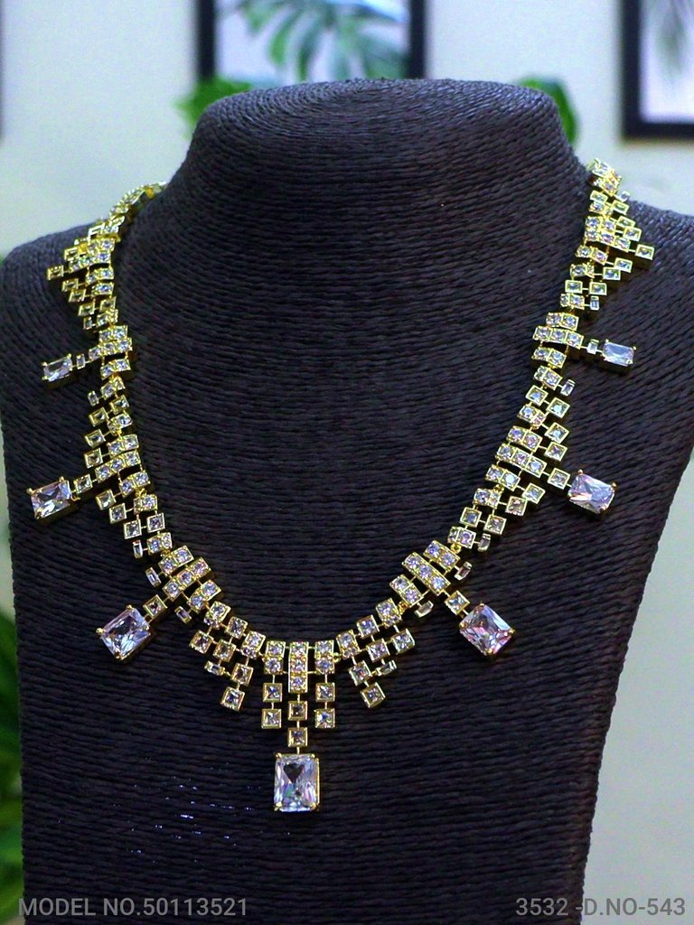 Partywear Classic Jewelry Set