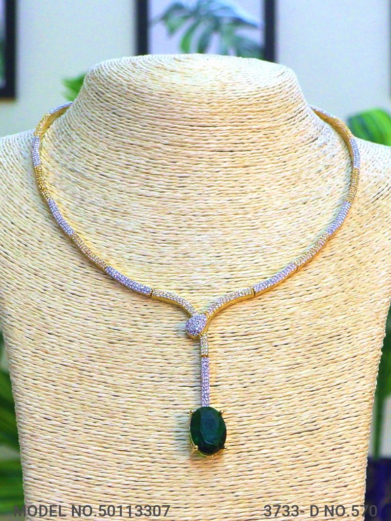 Classic Pattern | Fine Fashion Jewelry