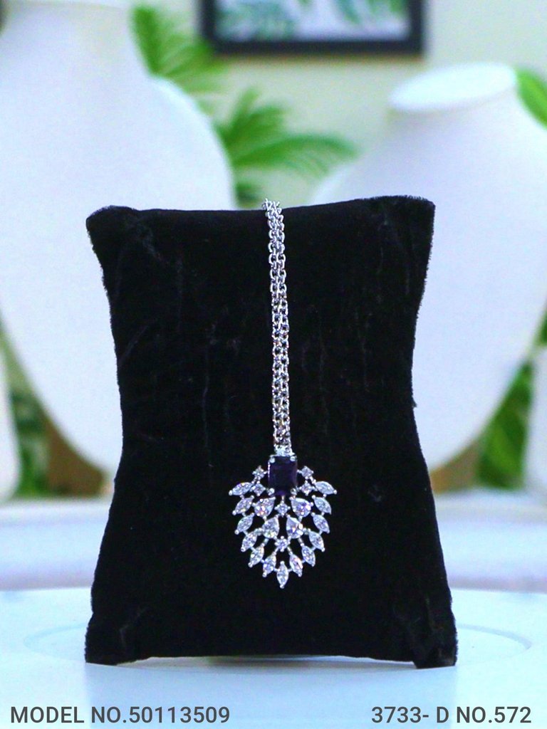 Classic Cz Jewelry Set with Earrings