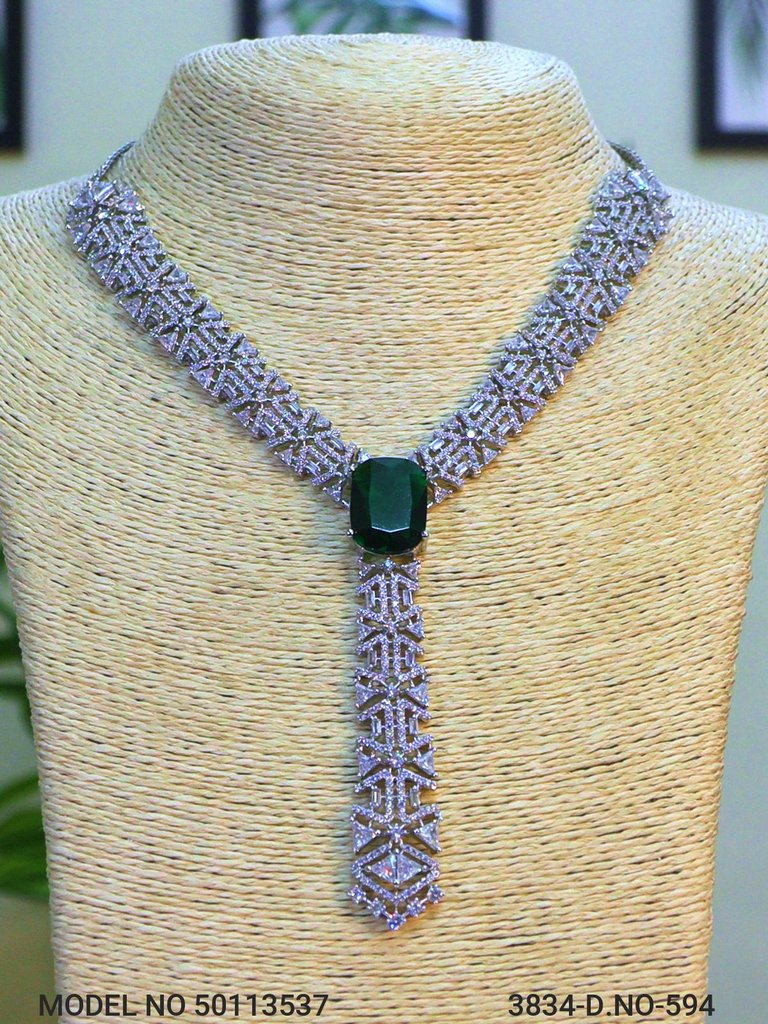 A necklace Set for all Occasions !