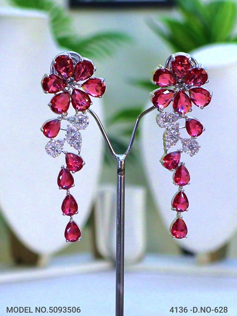 Bridesmaid Necklace Set for Traditional Weddings