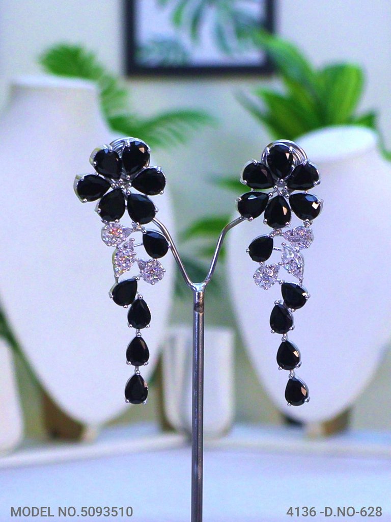 Showstopper Imitation Jewelry Set