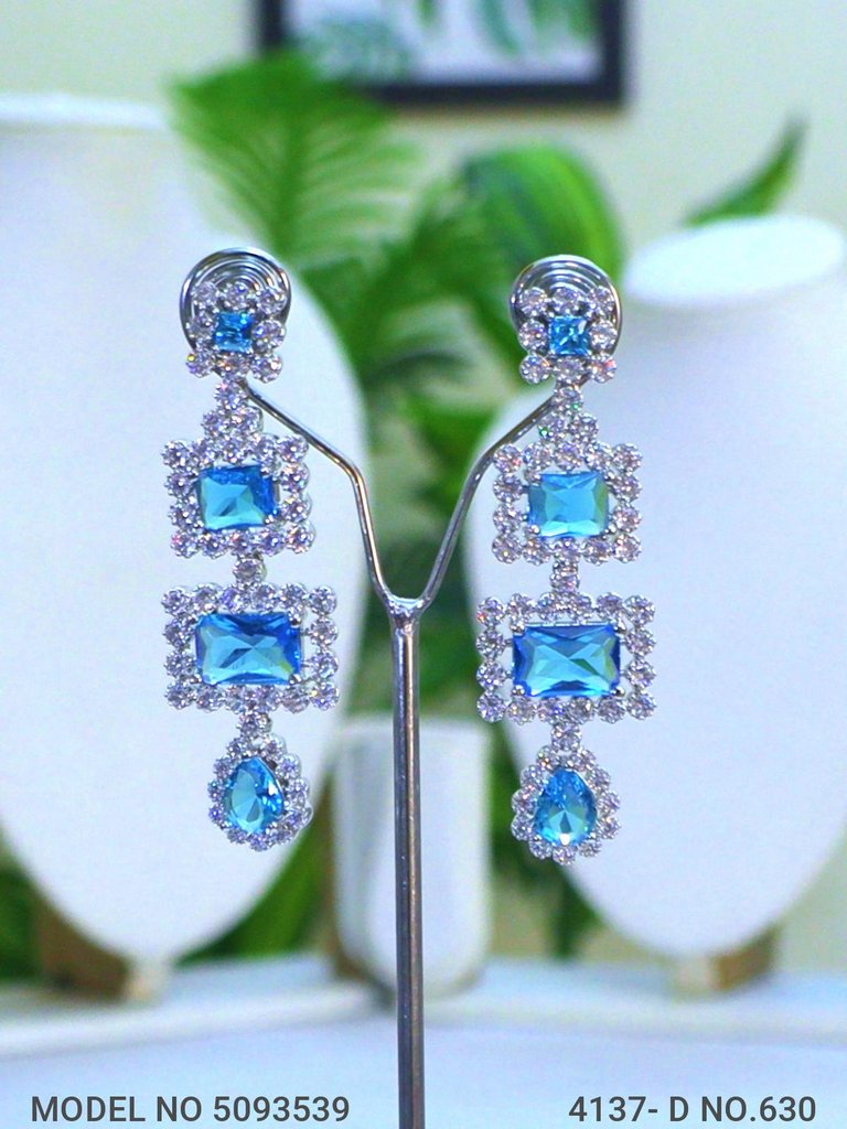 Handmade Traditional Masterpiece Zircon Jewelry Set