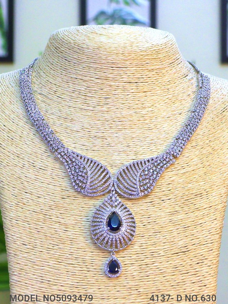 Bridesmaid Necklace Set for Traditional Weddings