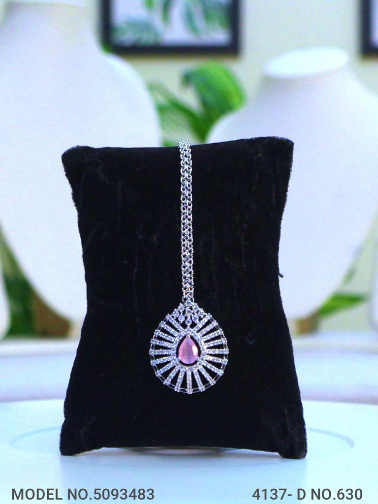 Western Necklace set