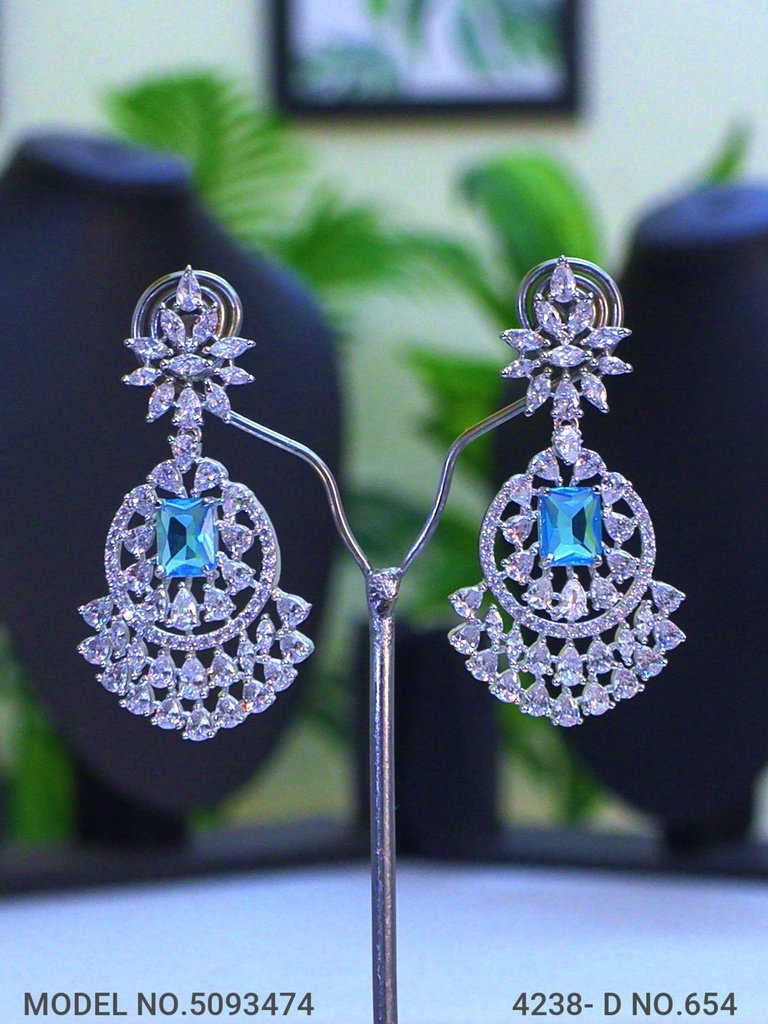 Amazing Traditional Jewelry Set