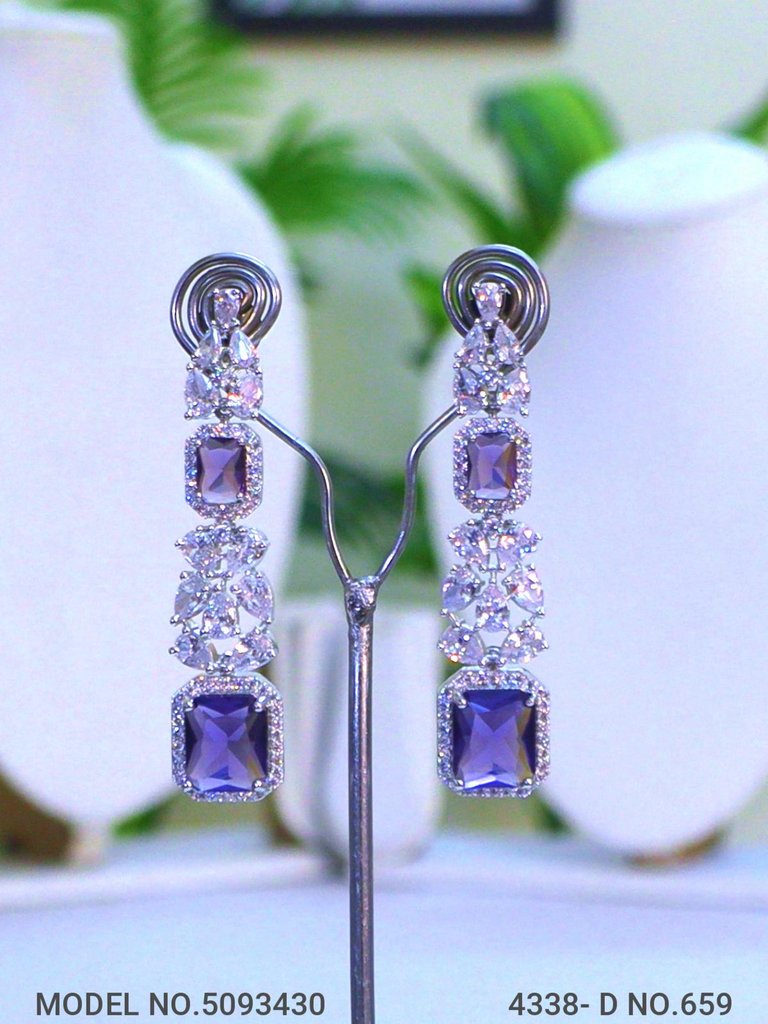 Jewelry straight from Craftsmen