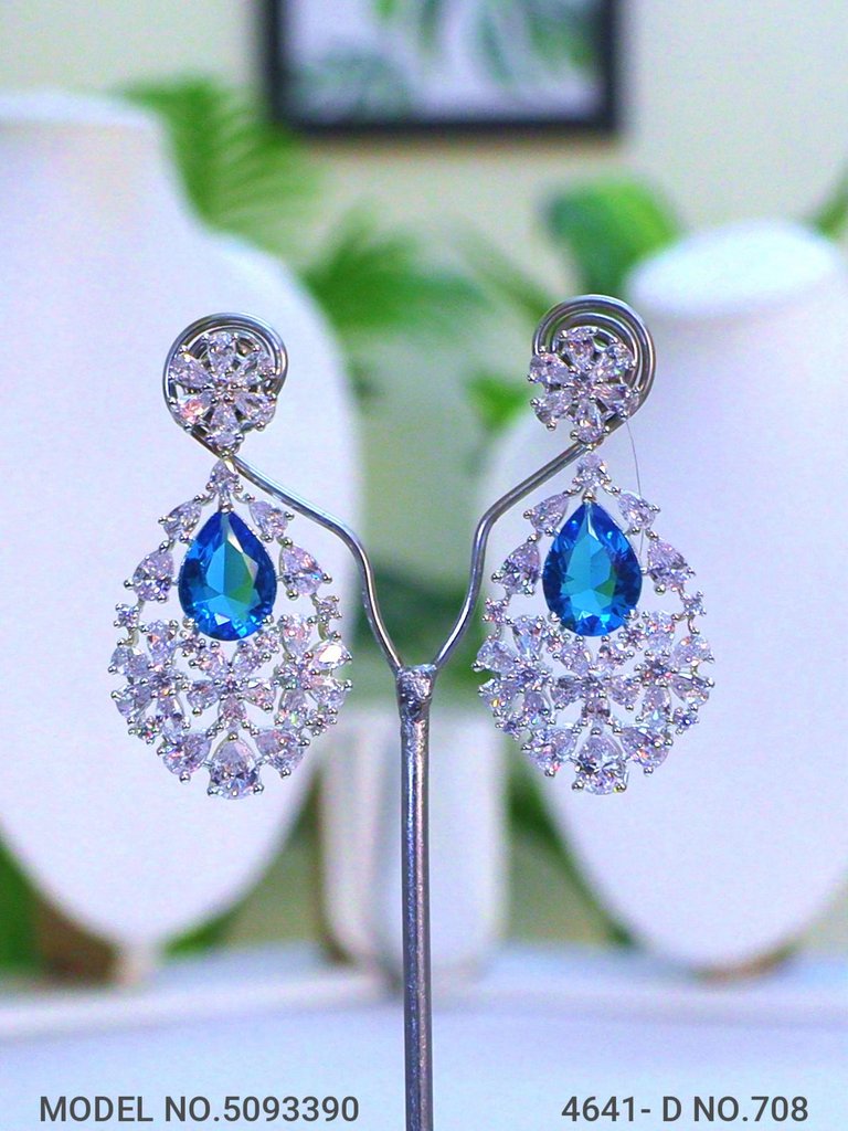 Jewelry straight from Craftsmen