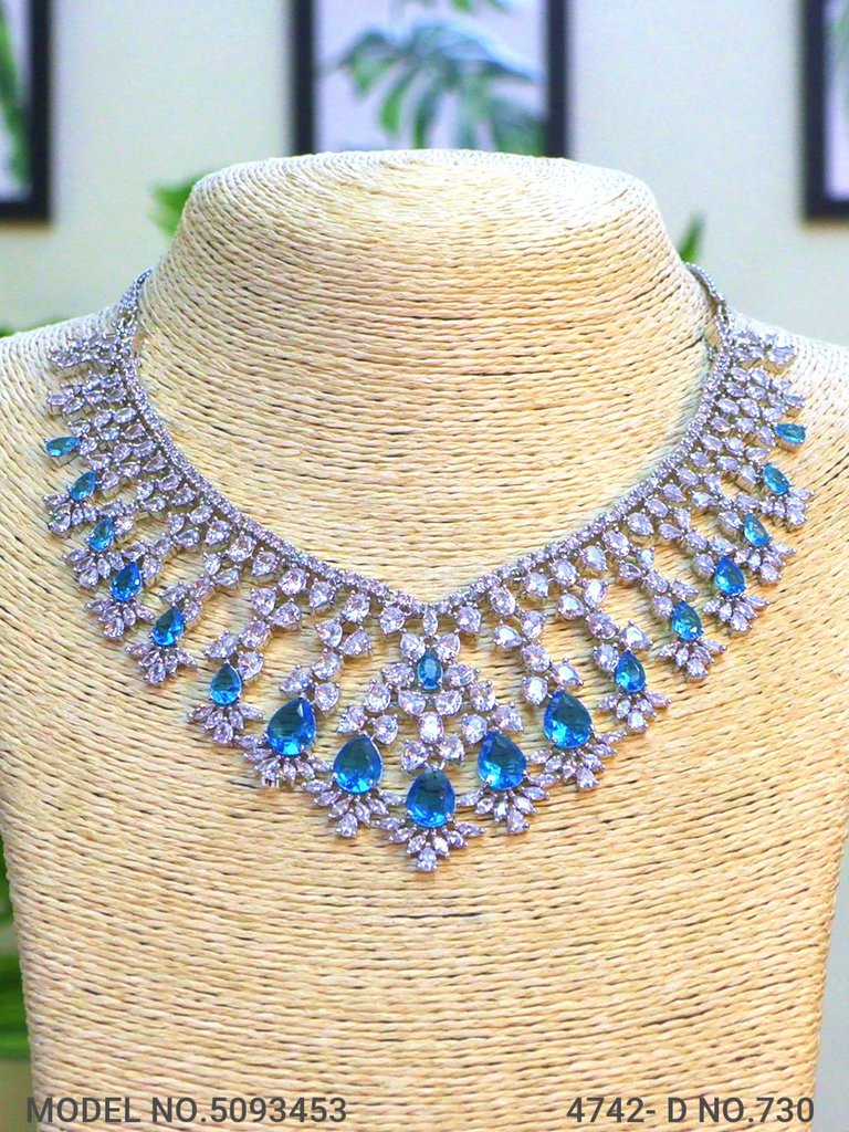 Wholesale Traditional Necklace Set