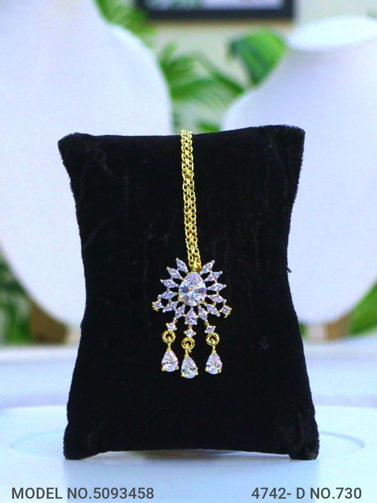 Traditional yet Trendy Design | Ideal for your Parties !