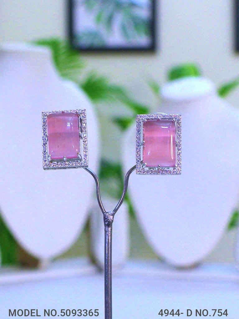 Handmade Traditional Masterpiece Zircon Jewelry Set